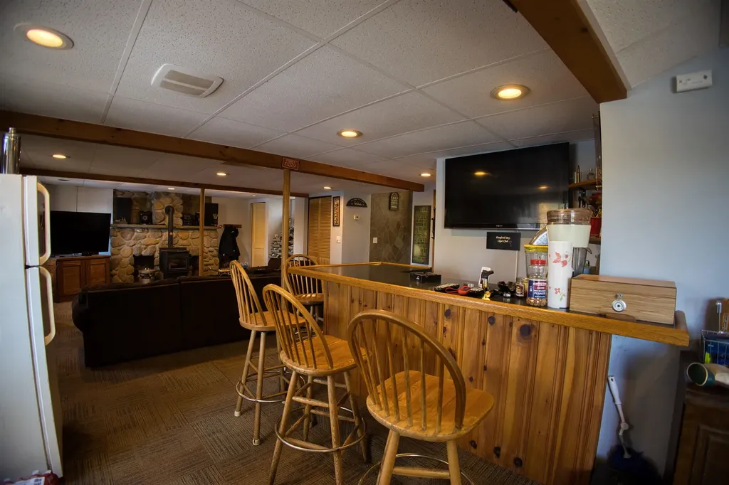 9 Abenaki Drive Freedom NH 03836