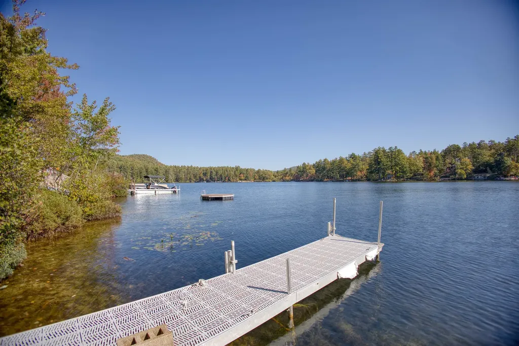 9 Abenaki Drive Freedom NH 03836