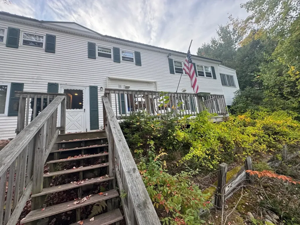 9 Abenaki Drive Freedom NH 03836