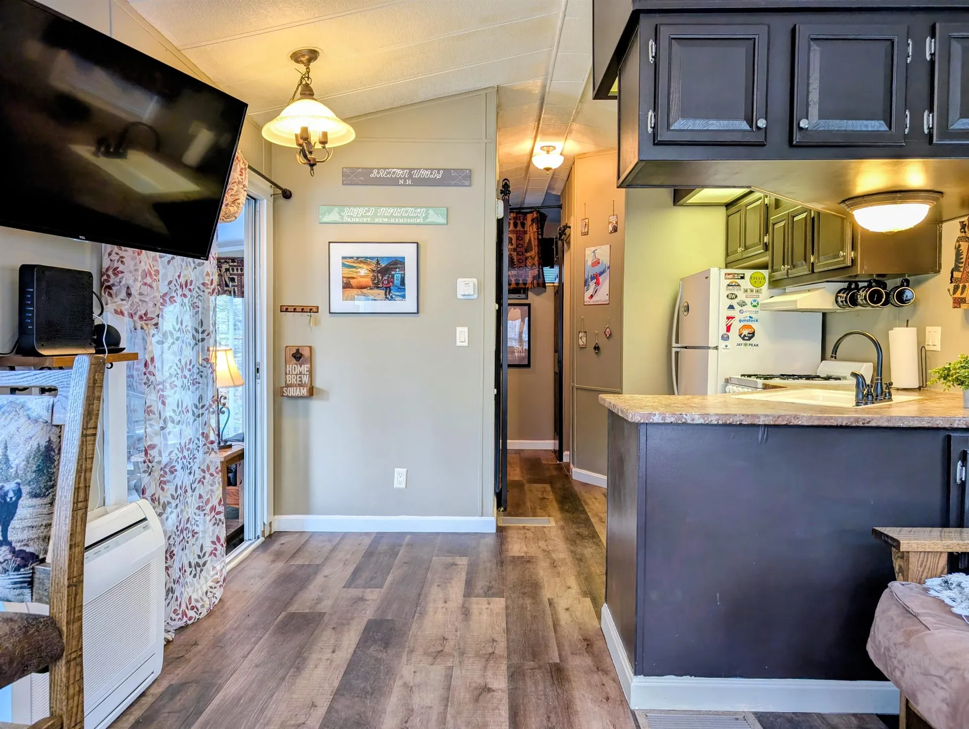 10 Hollows Road Holderness NH 03245