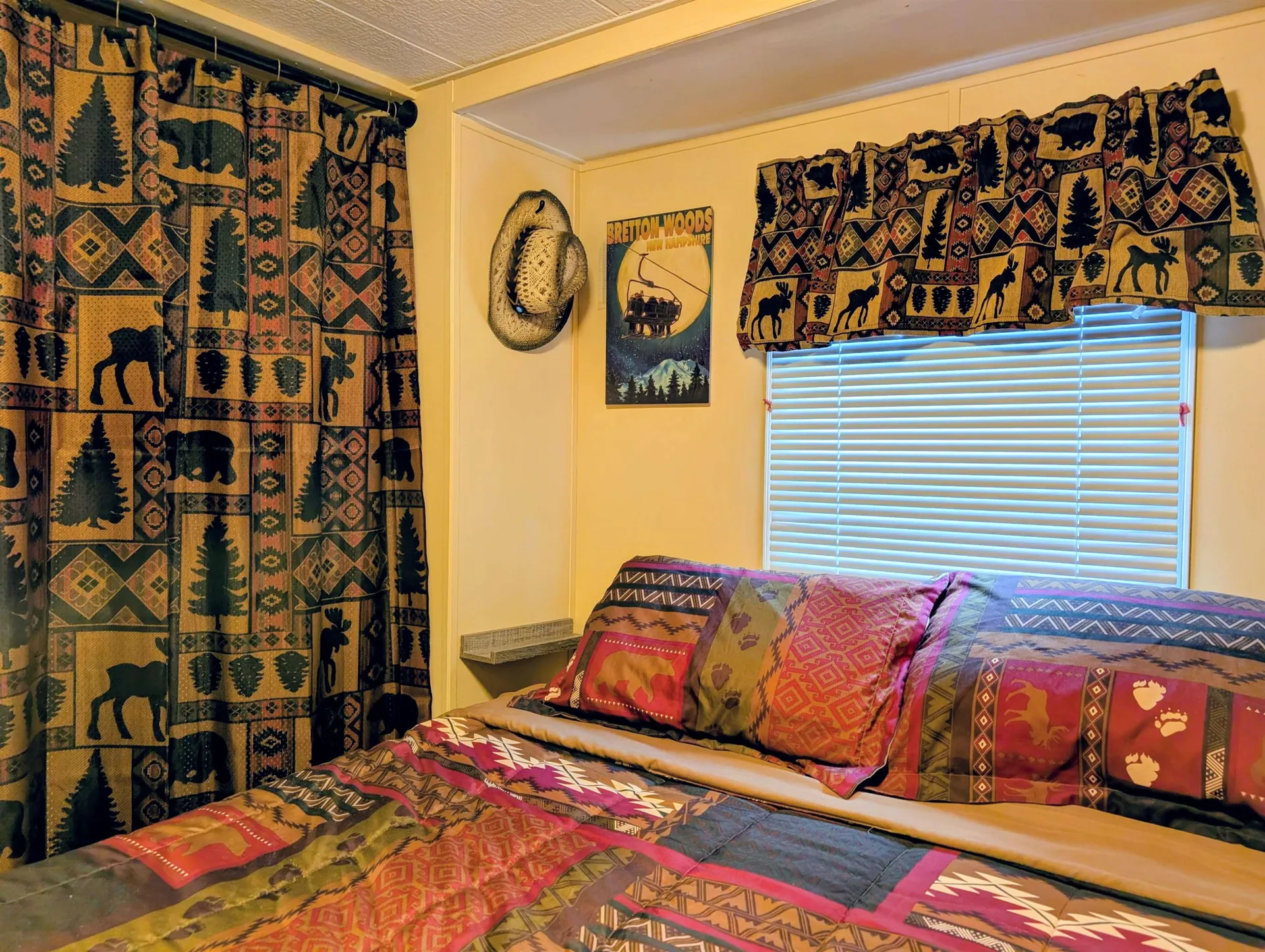 10 Hollows Road Holderness NH 03245