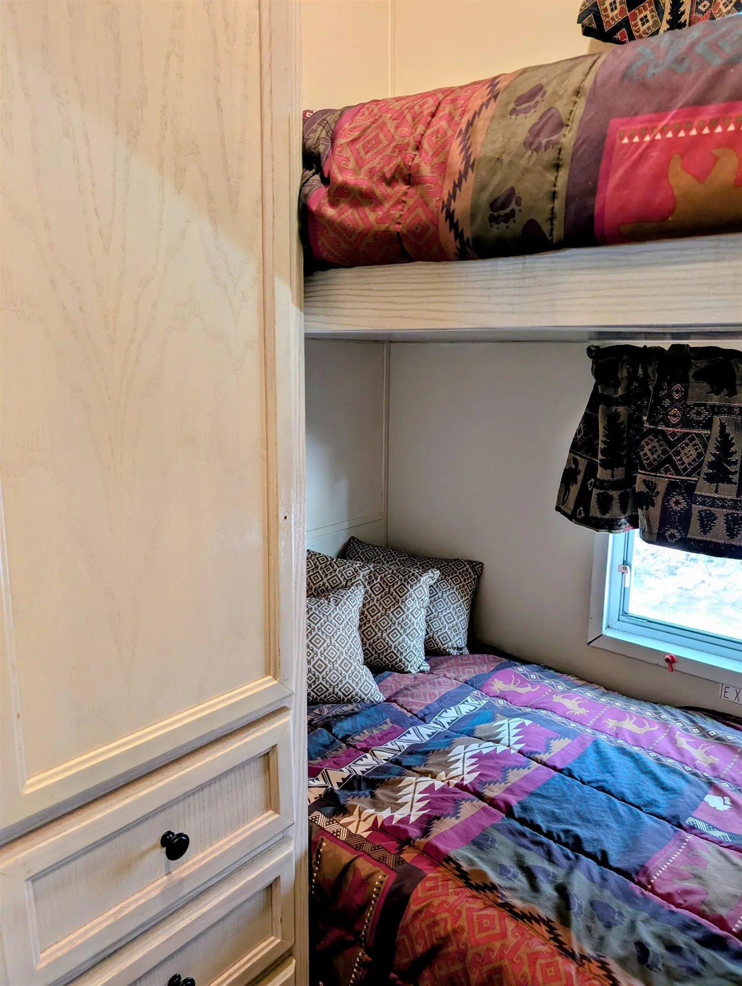 10 Hollows Road Holderness NH 03245