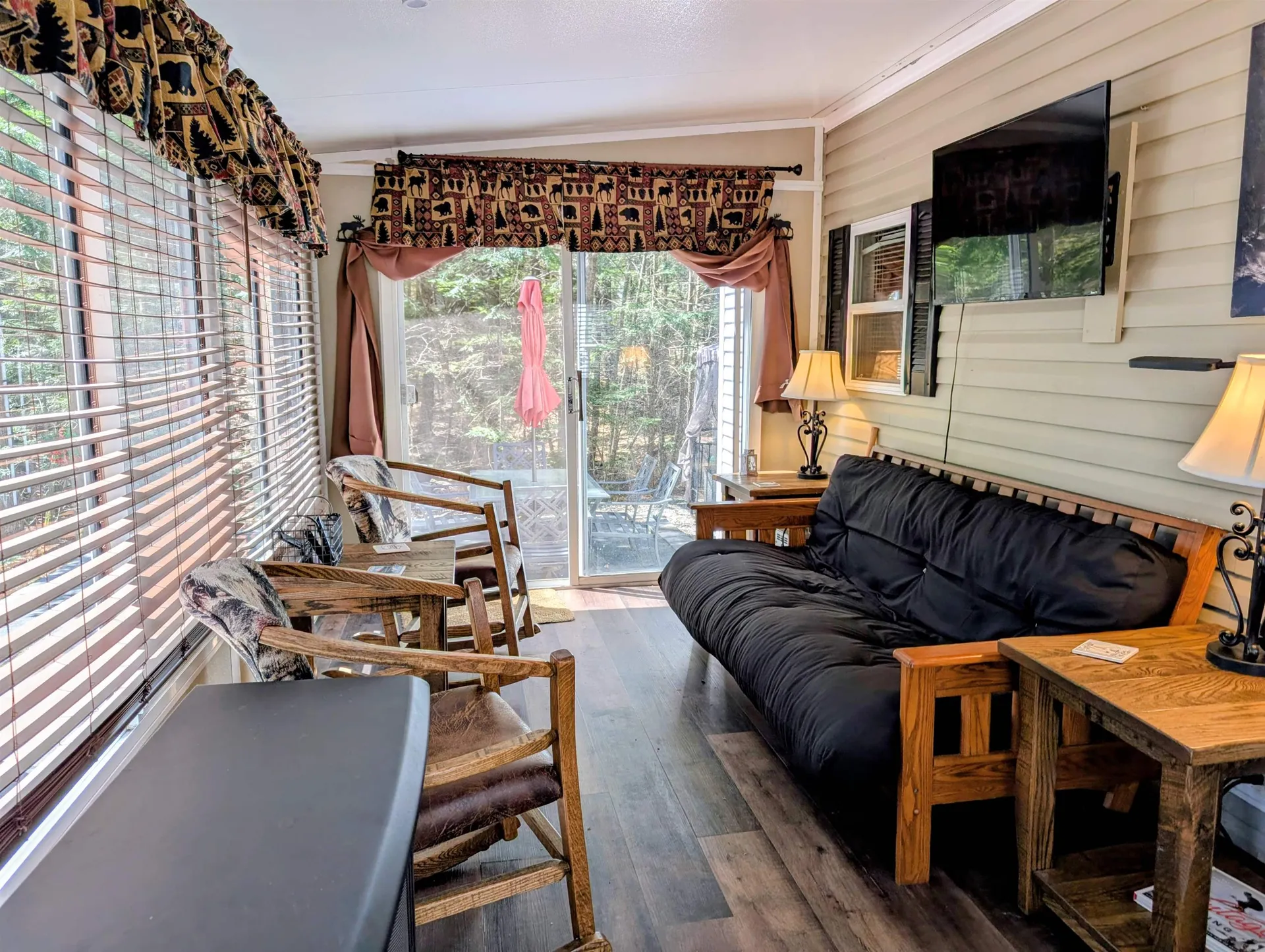 10 Hollows Road Holderness NH 03245