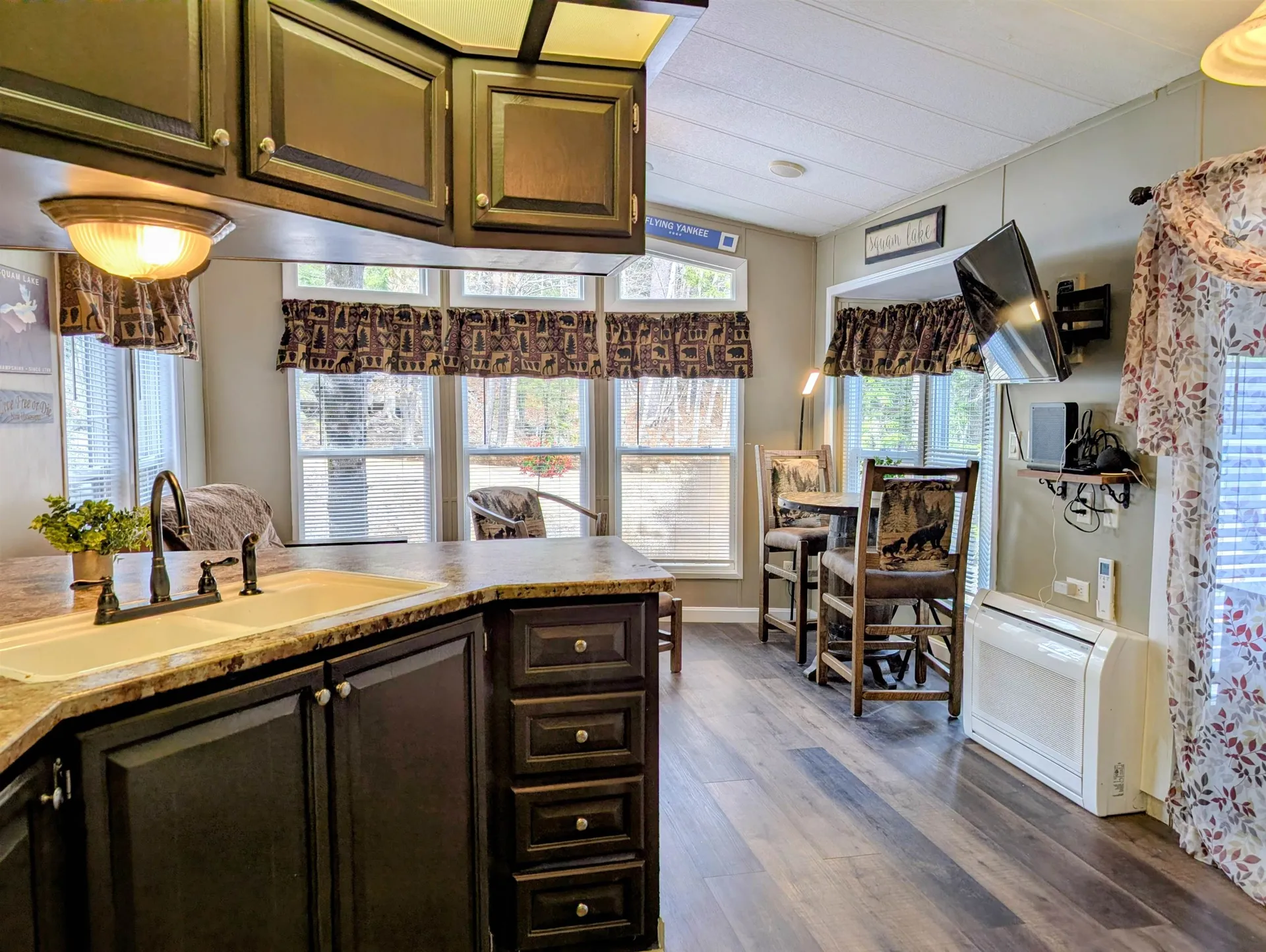 10 Hollows Road Holderness NH 03245