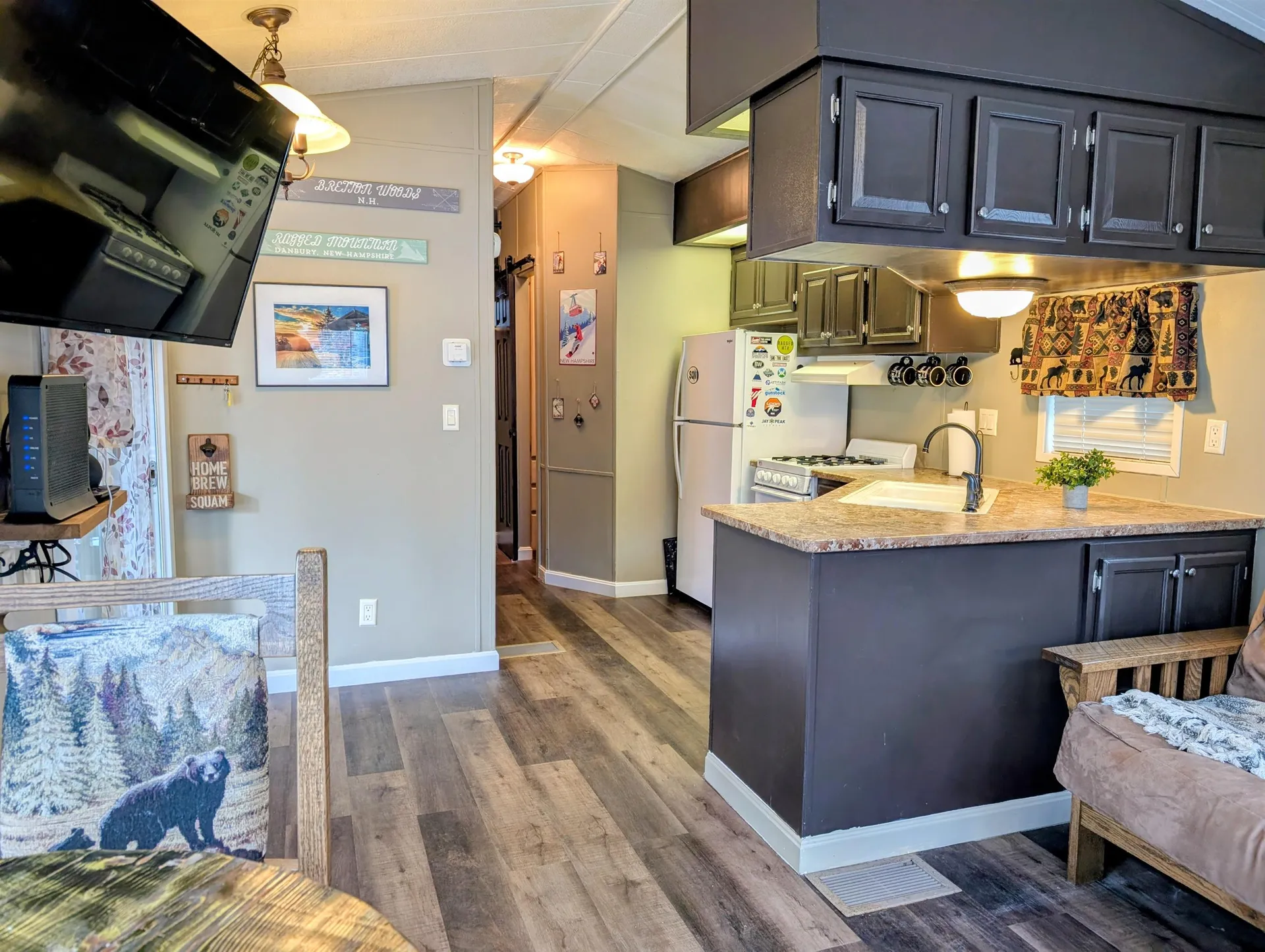 10 Hollows Road Holderness NH 03245