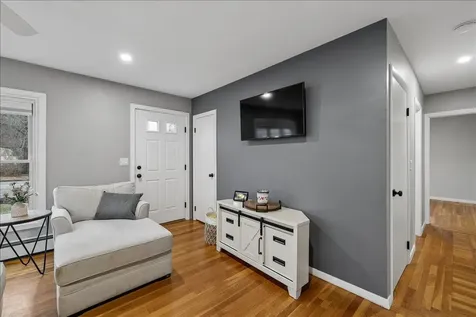 26 Bert Street Hooksett NH 03106