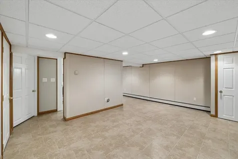 26 Bert Street Hooksett NH 03106