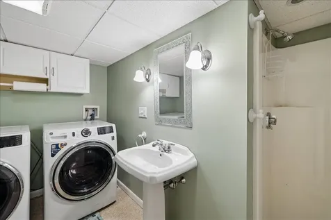 26 Bert Street Hooksett NH 03106