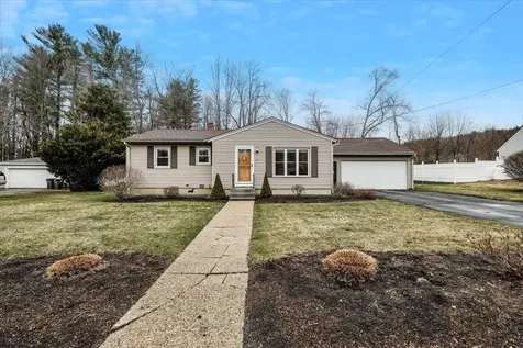 26 Bert Street Hooksett NH 03106