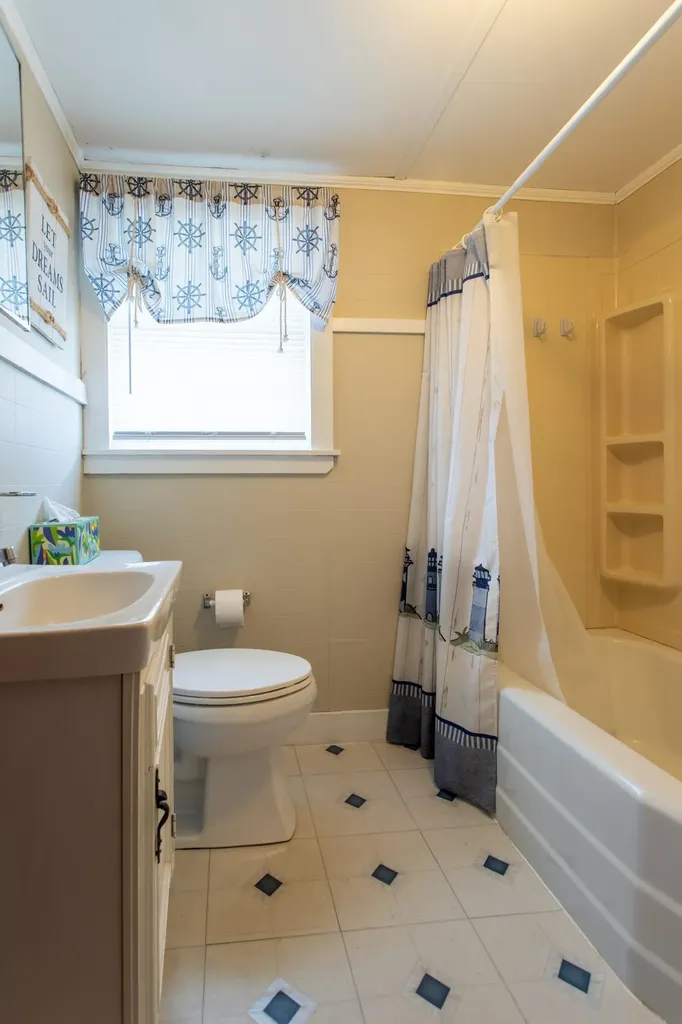 308 Atlantic Avenue Seabrook NH 03874