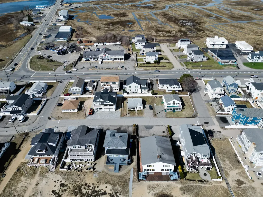 308 Atlantic Avenue Seabrook NH 03874