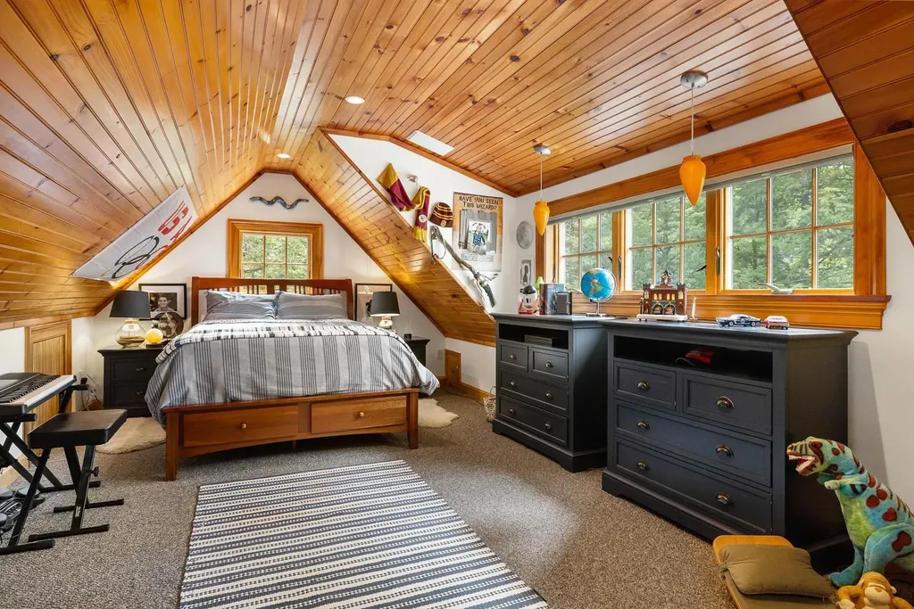 26 Smith Garrison Road Newmarket NH 03857