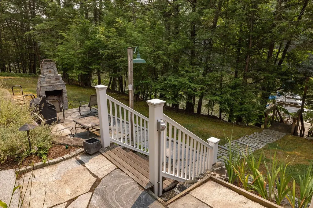 26 Smith Garrison Road Newmarket NH 03857