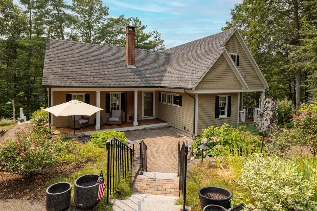 26 Smith Garrison Road Newmarket NH 03857