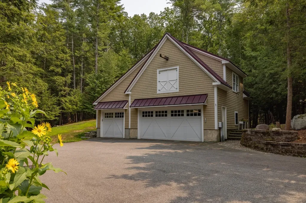 26 Smith Garrison Road Newmarket NH 03857