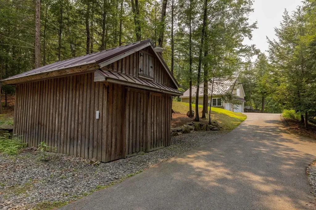 26 Smith Garrison Road Newmarket NH 03857