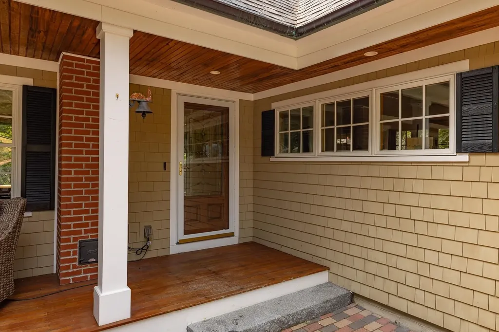 26 Smith Garrison Road Newmarket NH 03857