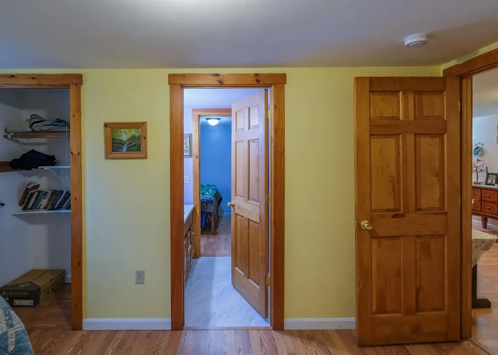 5 Malagash Road Reading VT 05062