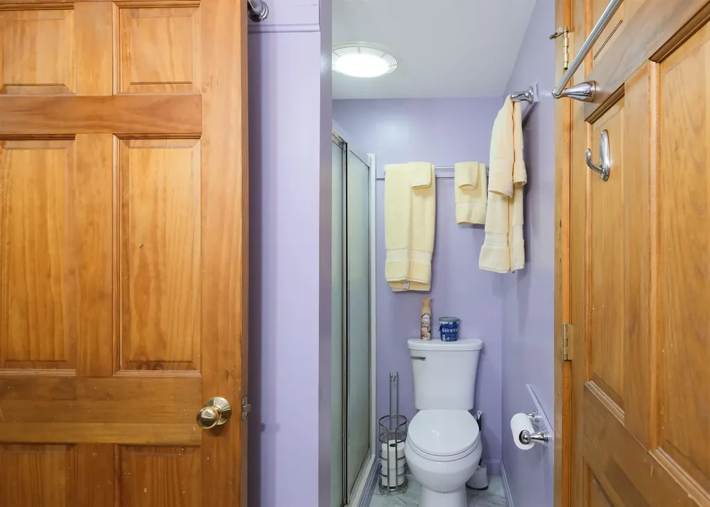 5 Malagash Road Reading VT 05062