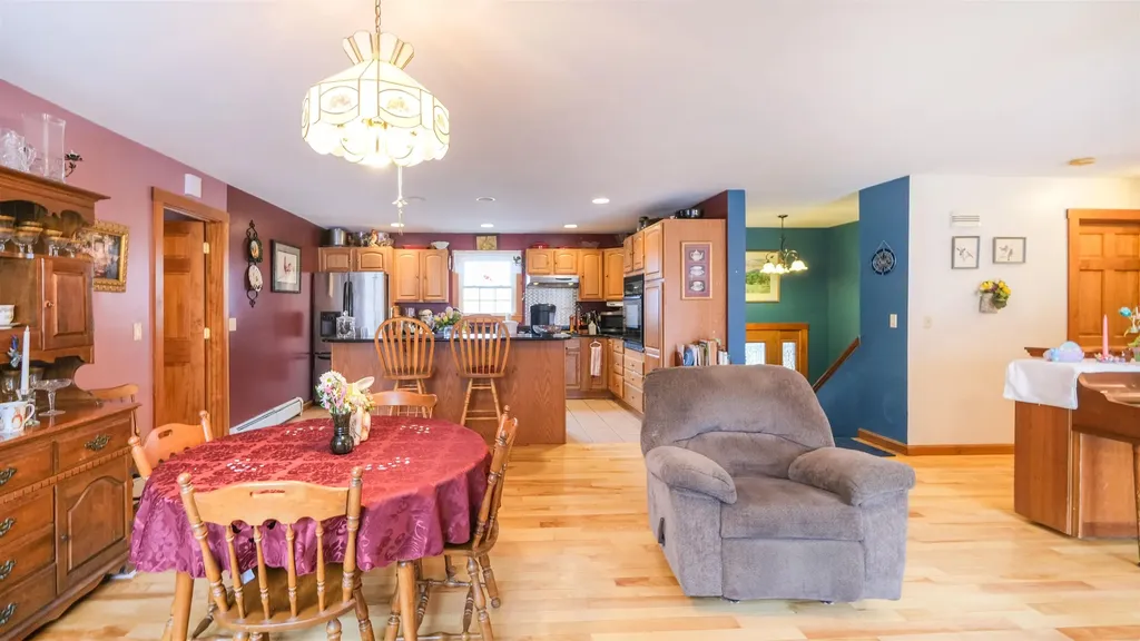 5 Malagash Road Reading VT 05062