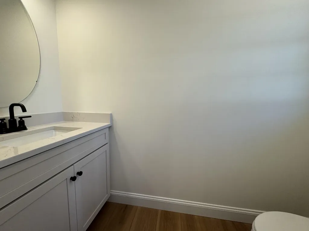 5C Dearborn Circle Goffstown NH 03045