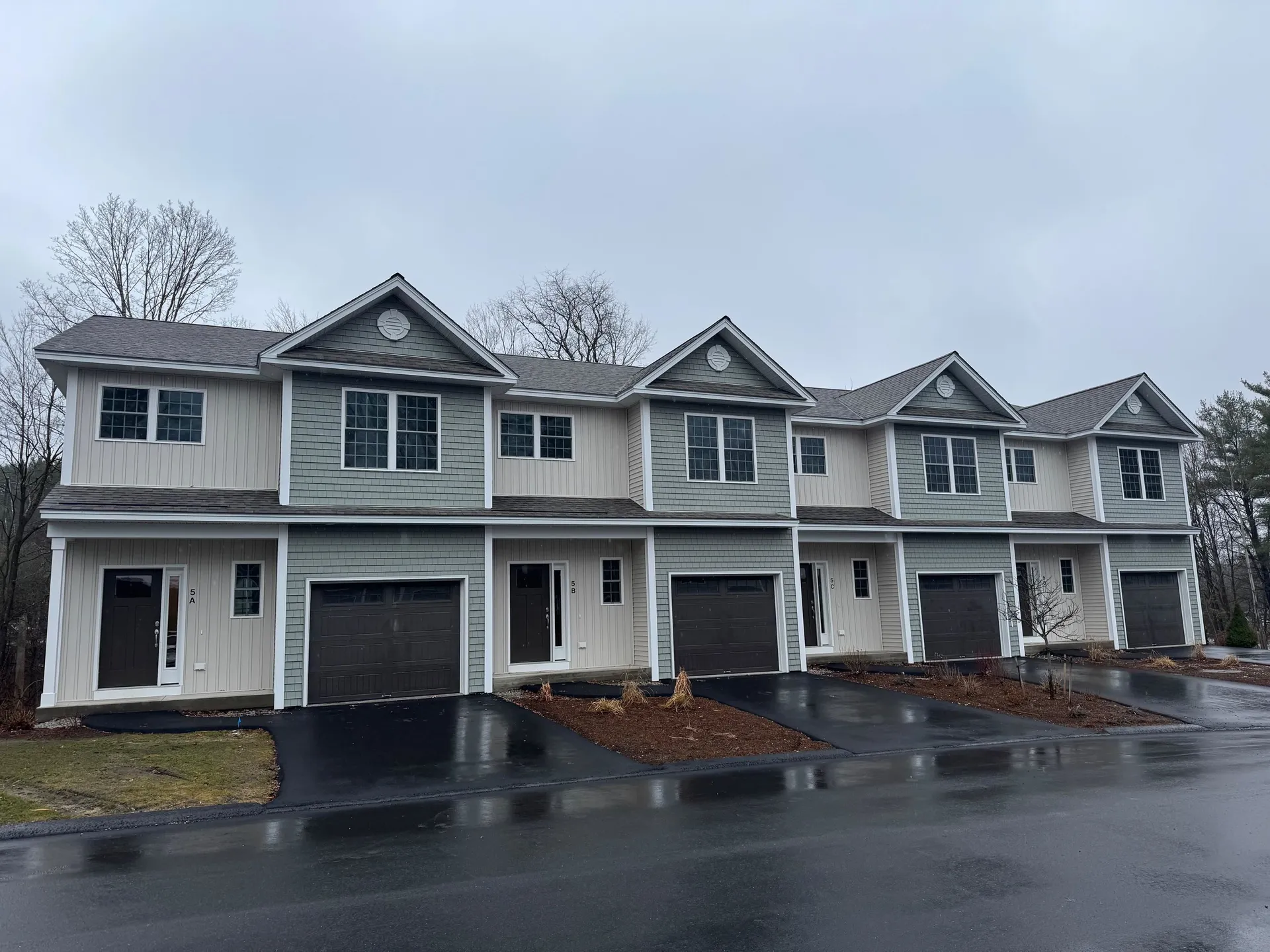 5C Dearborn Circle Goffstown NH 03045