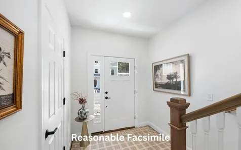 5C Dearborn Circle Goffstown NH 03045