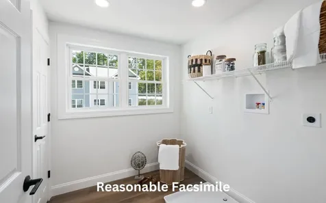 5C Dearborn Circle Goffstown NH 03045