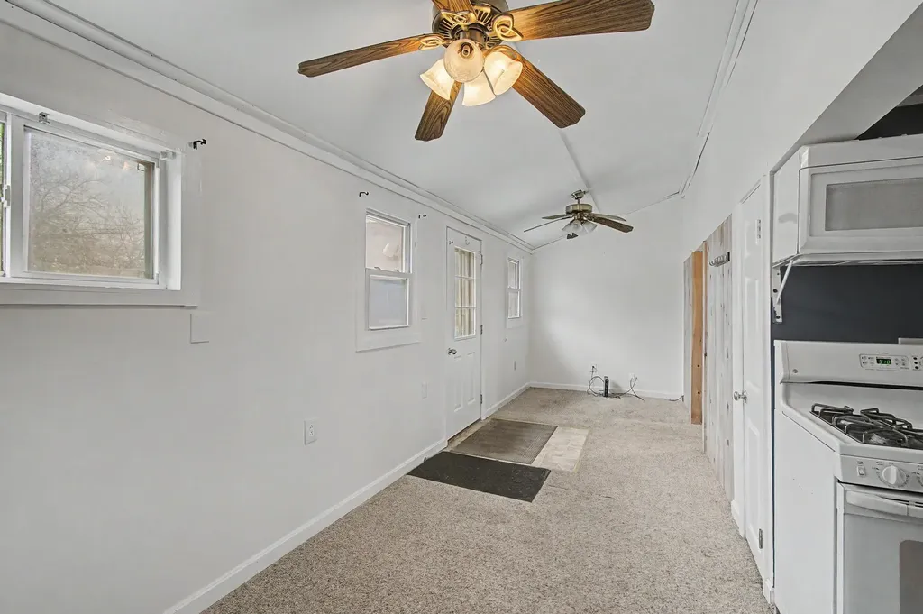 4711 Main Road Huntington VT 05462