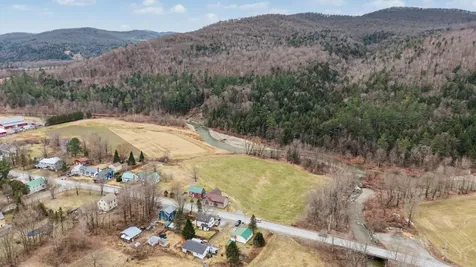 4711 Main Road Huntington VT 05462