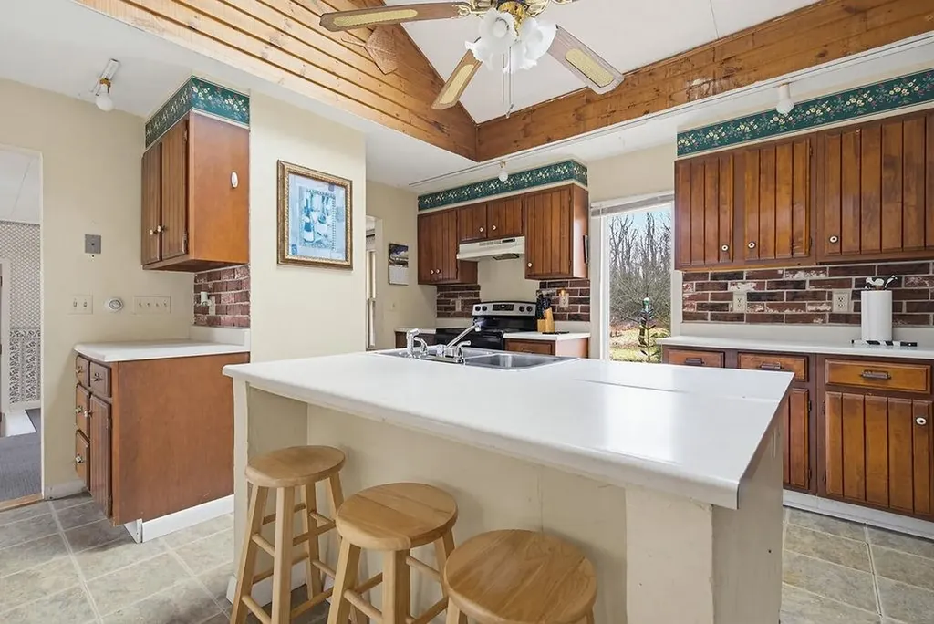 767 Salmon Falls Road Rochester NH 03868