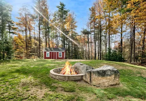 30 Dow Road Mont Vernon NH 03057