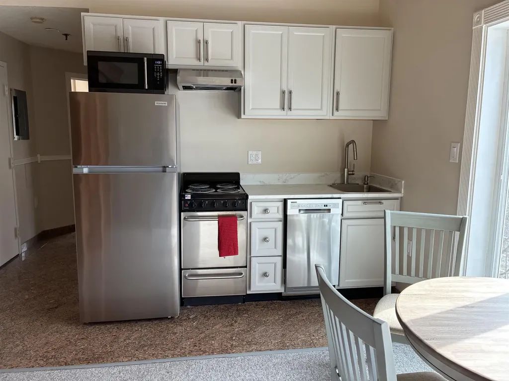 36 Lodge Road Lincoln NH 03251