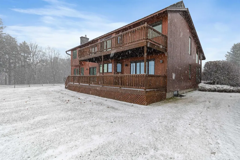 564 South Bay Circle Colchester VT 05446