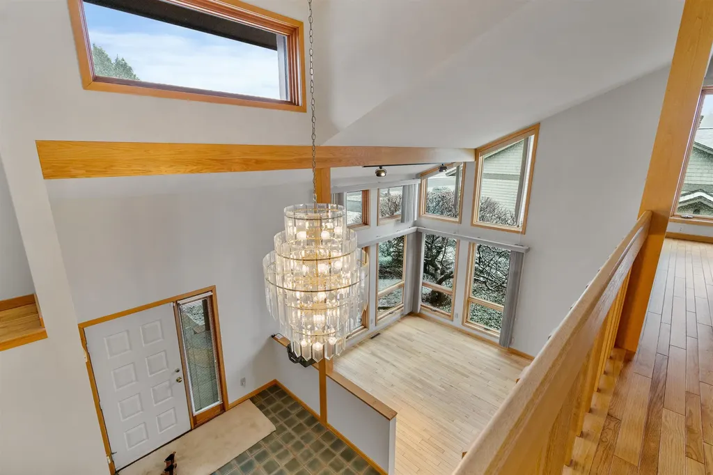 564 South Bay Circle Colchester VT 05446