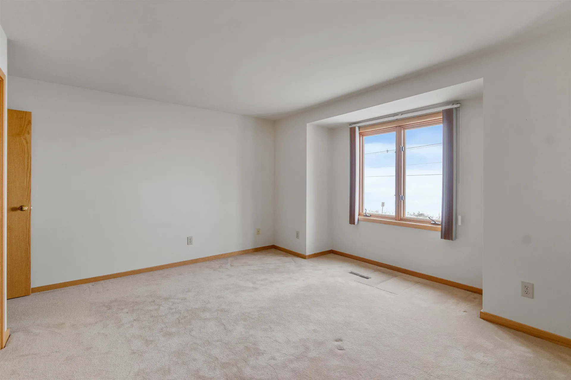 564 South Bay Circle Colchester VT 05446