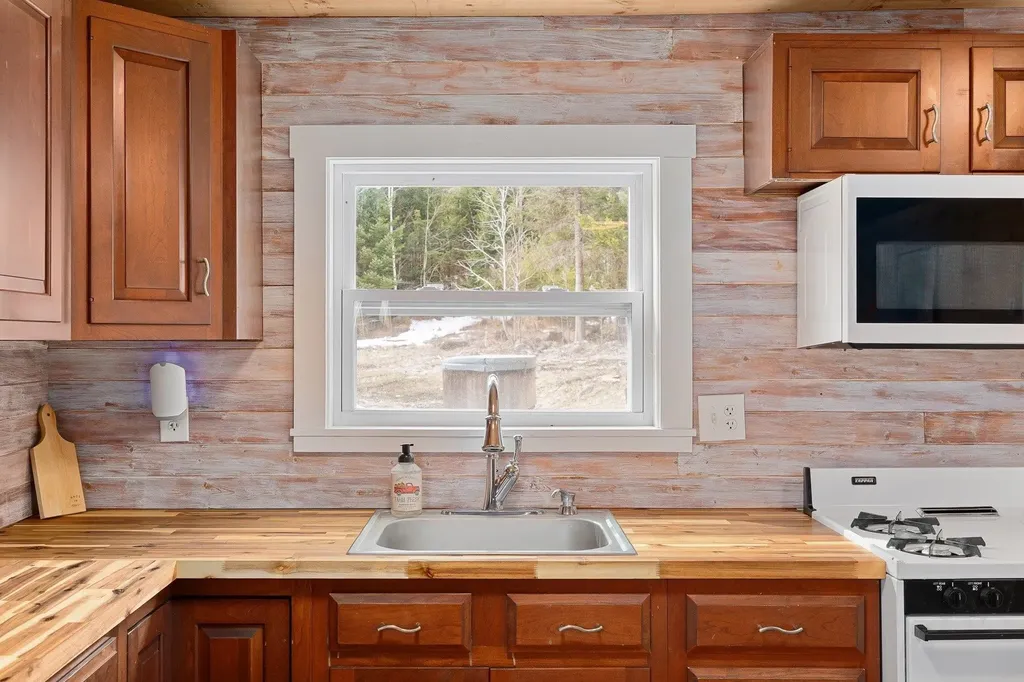 777 Tenney Pond Road Newbury VT 05051