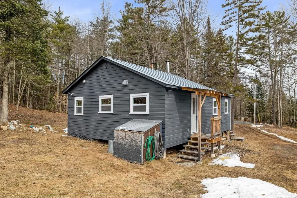 777 Tenney Pond Road Newbury VT 05051