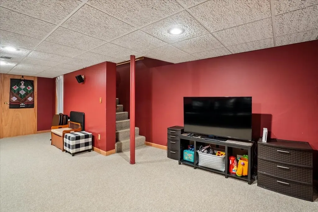 417 Fox Hollow Way Manchester NH 03104