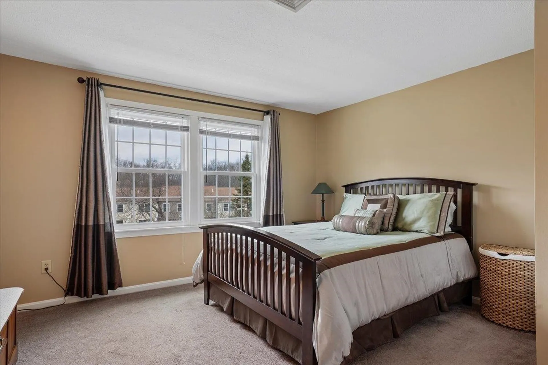 417 Fox Hollow Way Manchester NH 03104