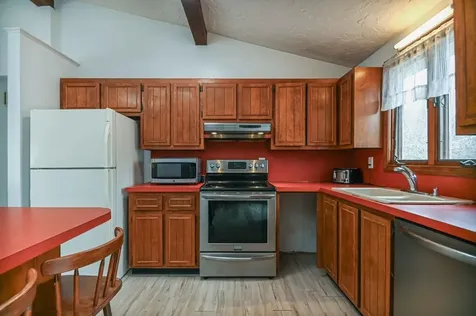 68 Airport Drive York ME 03909