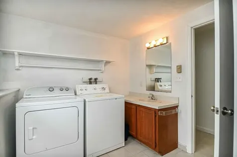 68 Airport Drive York ME 03909