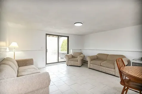 68 Airport Drive York ME 03909