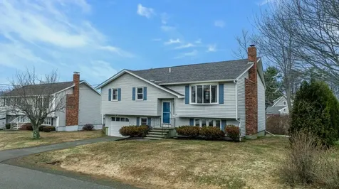 68 Airport Drive York ME 03909