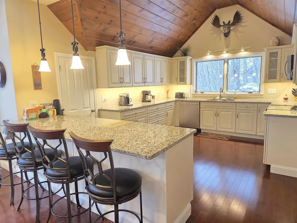 36 Westview Road Lincoln NH 03251