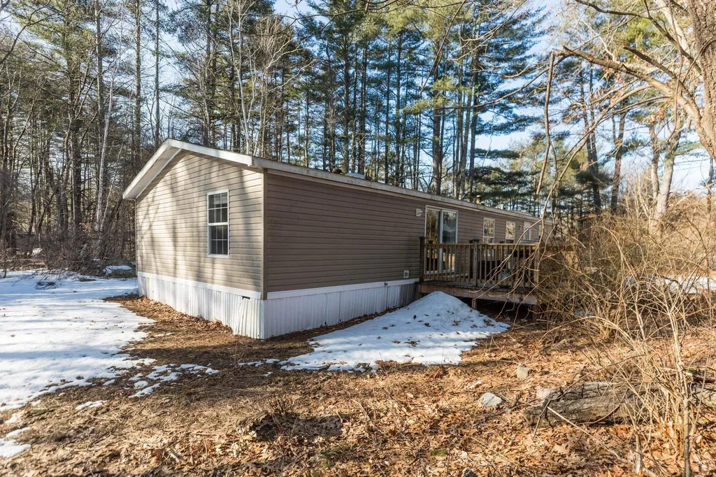 80 Brewster Road Barrington NH 03825