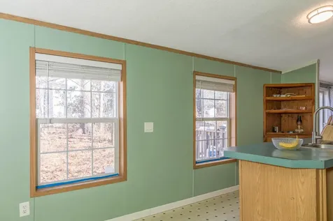 80 Brewster Road Barrington NH 03825