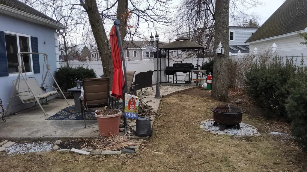 60 Mcquesten Street Manchester NH 03102