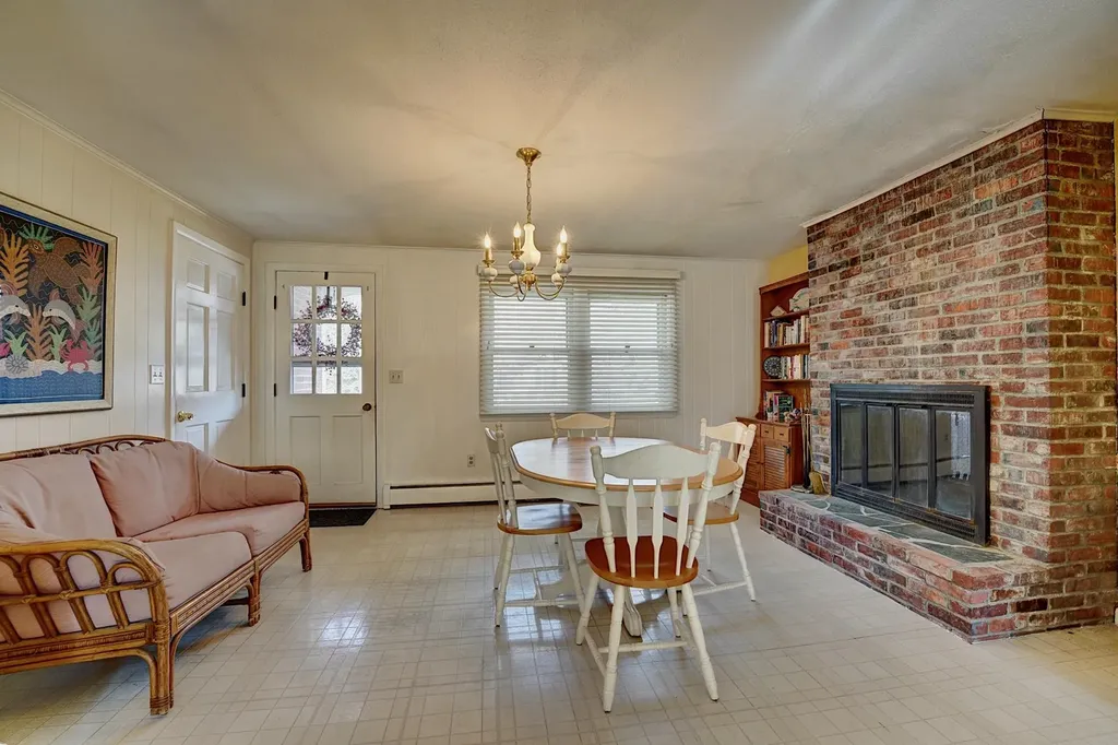 2 Willowbrook Avenue Rye NH 03871