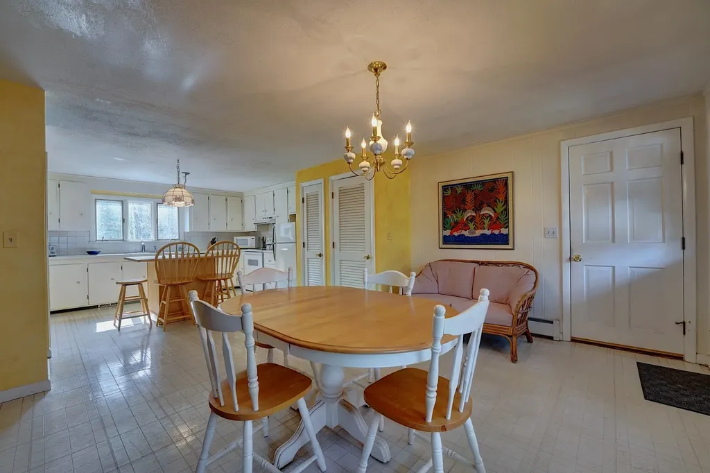 2 Willowbrook Avenue Rye NH 03871